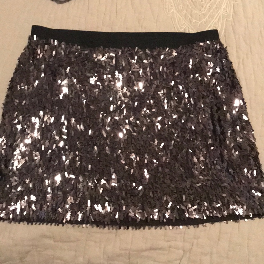 Express sequin mini skirt